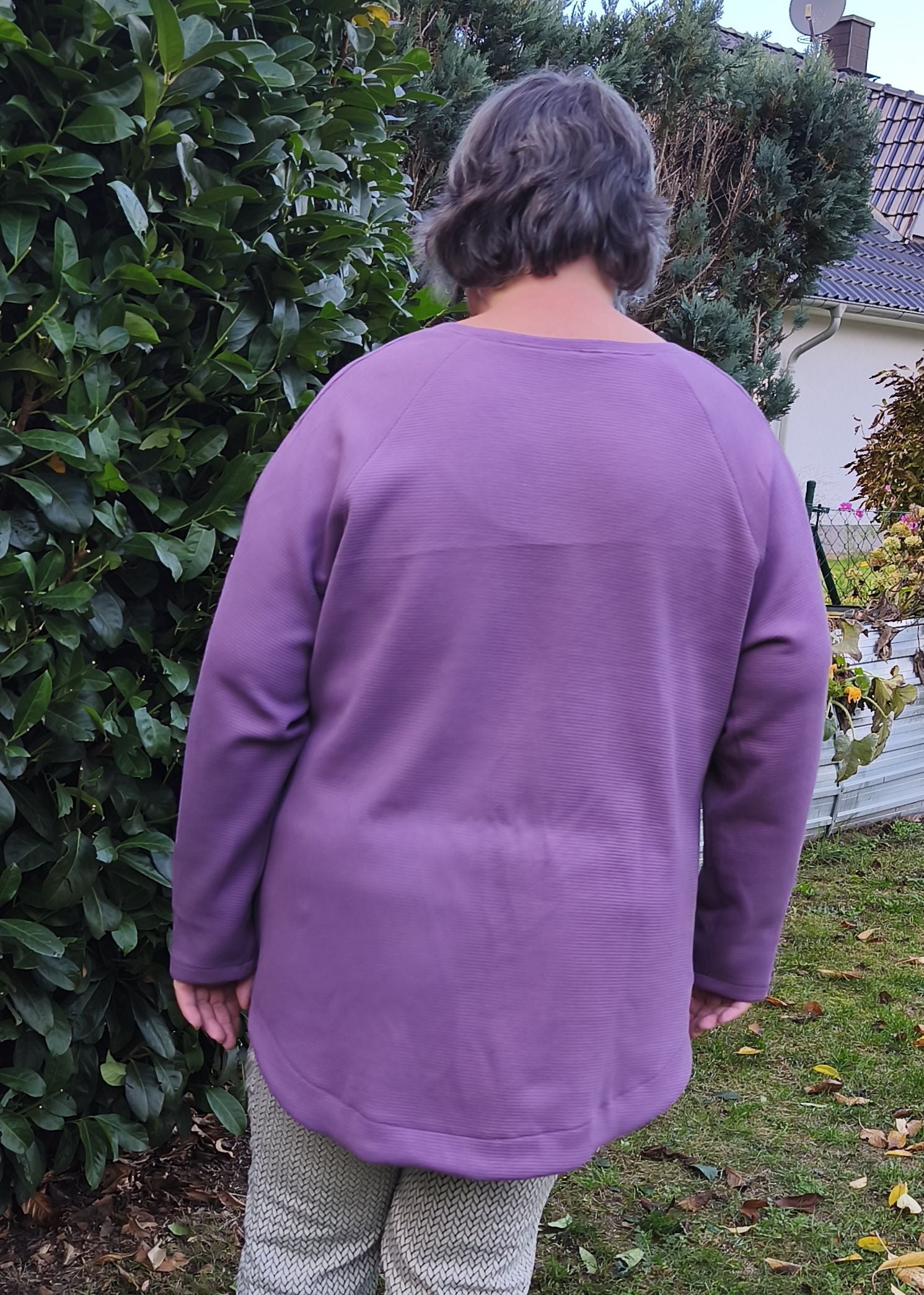 KATTEGAT – Raglanshirt Damen Schnittmuster PDF Download | figurumspielend mit Abnäher | Größe 32–52 | SEAMONE