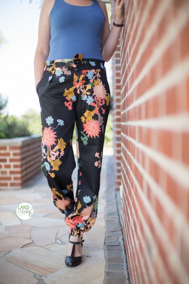 LYSE – Hose Damen digitales Schnittmuster als PDF Download | Paperbag - Bund & gerades Bein | Größe 32–50 | SEAMONE – Damen A4 + A0 + Beamer PDF Schnittmuster | SEAMONE