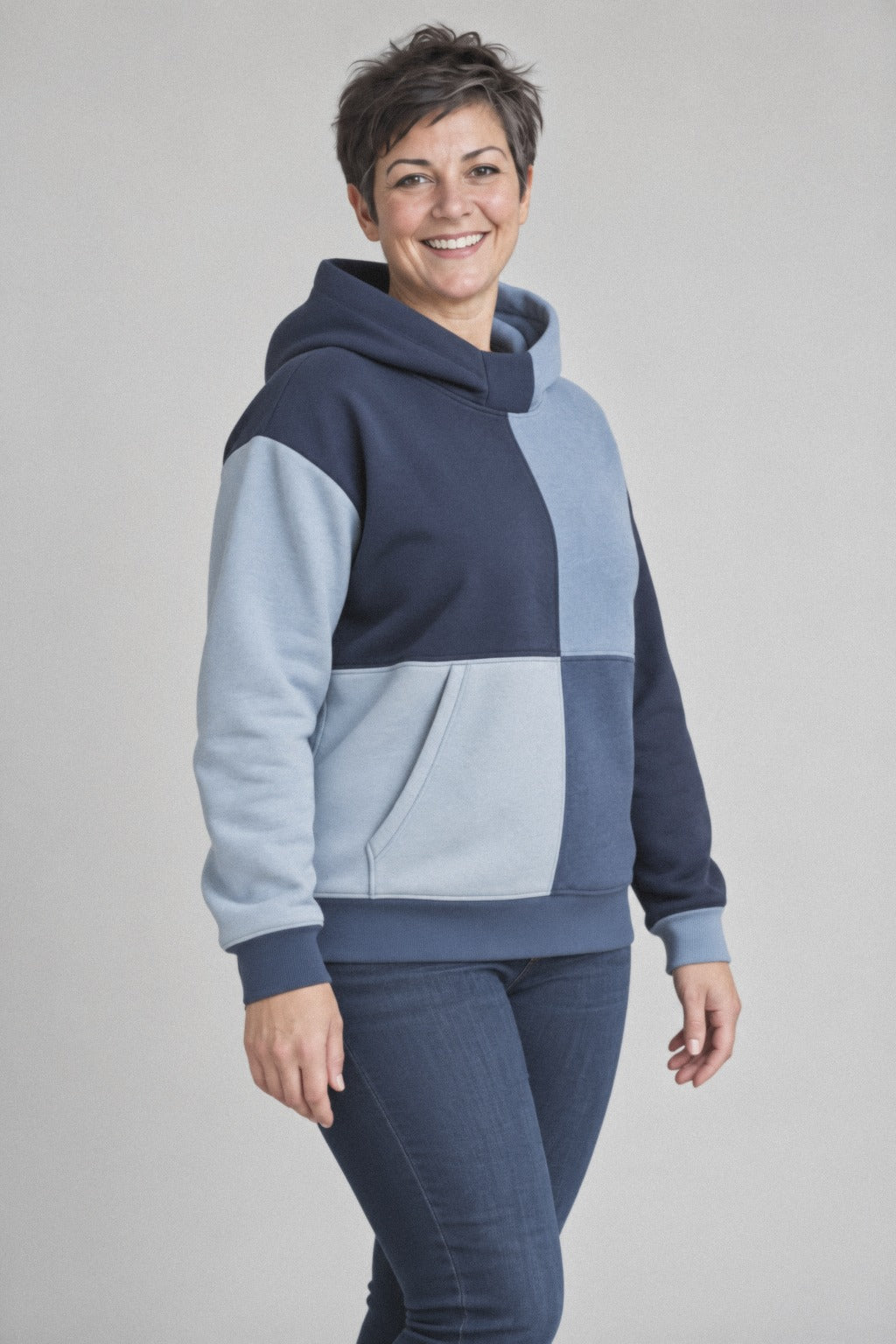 KALIX – Women's Oversized Hoodie Sewing Pattern, PDF & Paper