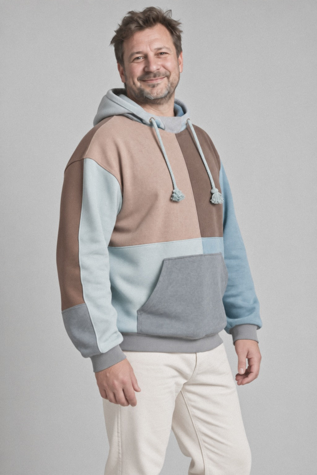 KALIX men's hoodie – three-quarter view