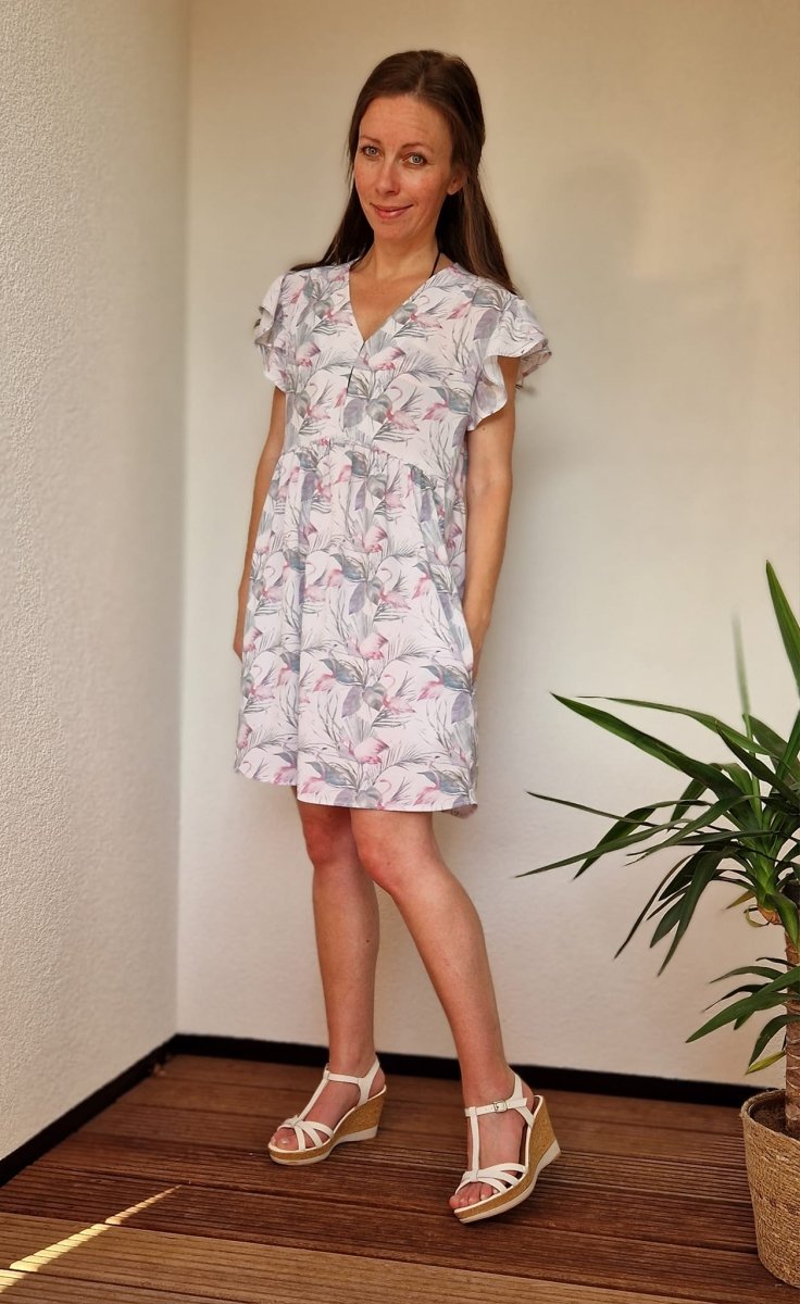 MANDØ – Maxikleid Damen digitales Schnittmuster als PDF download | mit Raffung & Stufenrock | Größe 32–52 | SEAMONE – Damen A4 + A0 + Beamer PDF Schnittmuster | SEAMONE