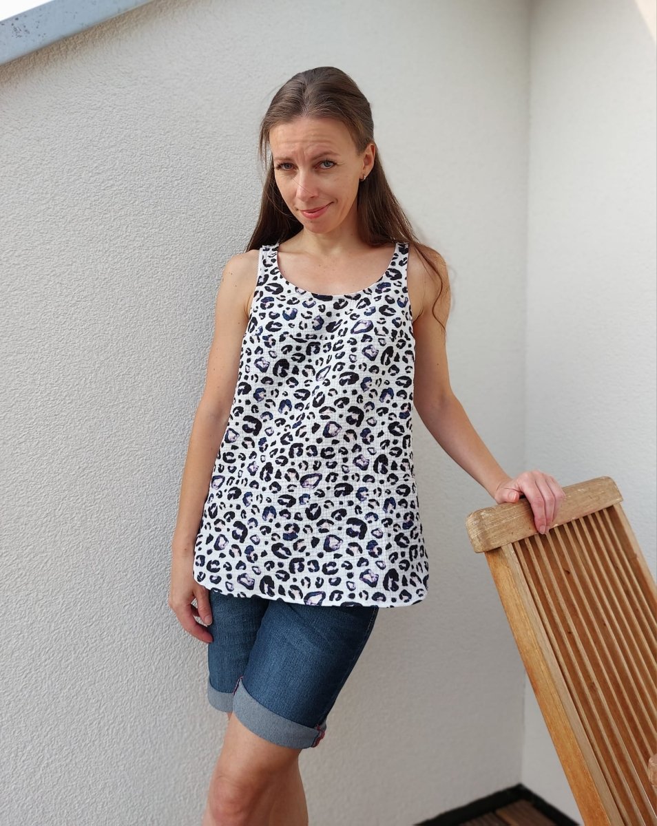 TISSØ – Top Damen digitales Schnittmuster als PDF download | mit Teilung & rundem Saum | Größe 32–52 | SEAMONE – Damen A4 + A0 + Beamer PDF Schnittmuster | SEAMONE