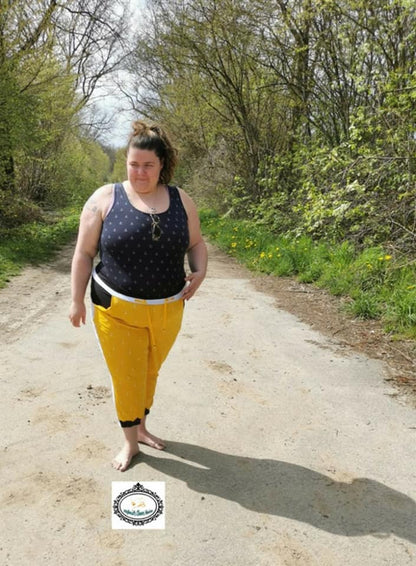 HÅLIN – Jogginghose Damen digitales Schnittmuster als PDF download | mit Seitenstreifen & Teilungsdetails | Größe 46–62 | SEAMONE – Damen A4 + A0 + Beamer PDF Schnittmuster | SEAMONE
